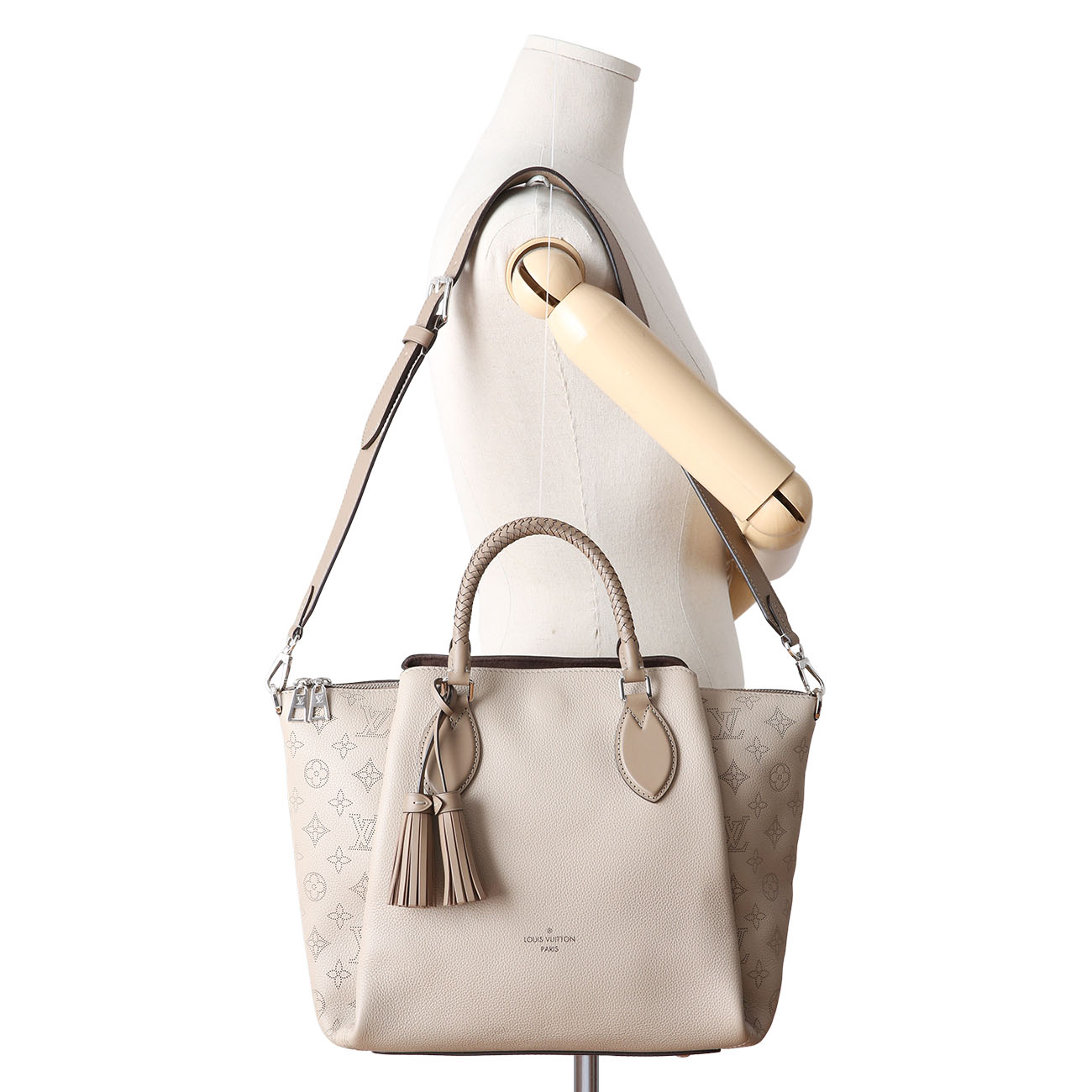LOUIS VUITTON(USED)루이비통 마히나 하우메아
